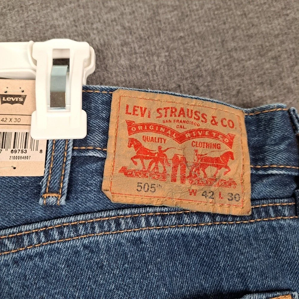 Levis tag says